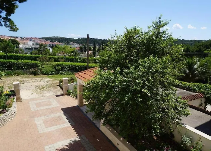 Apartment With Parking Space - 22758